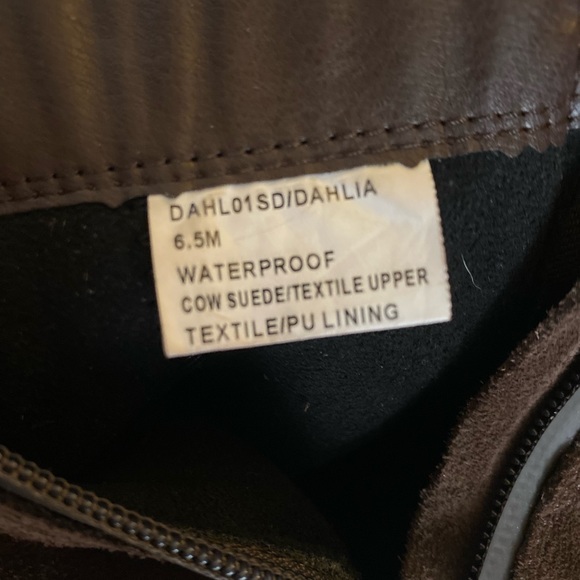 Blondo Waterproof bootie - Picture 2 of 5